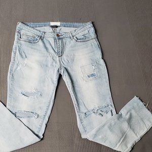 Women’s jeans